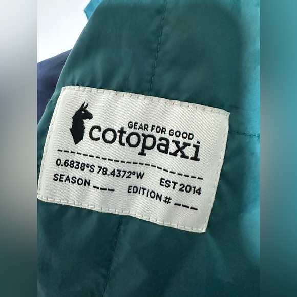 Cotopaxi Calido Hooded Jacket Women’s Small Reversible Puffer - Picture 11 of 16